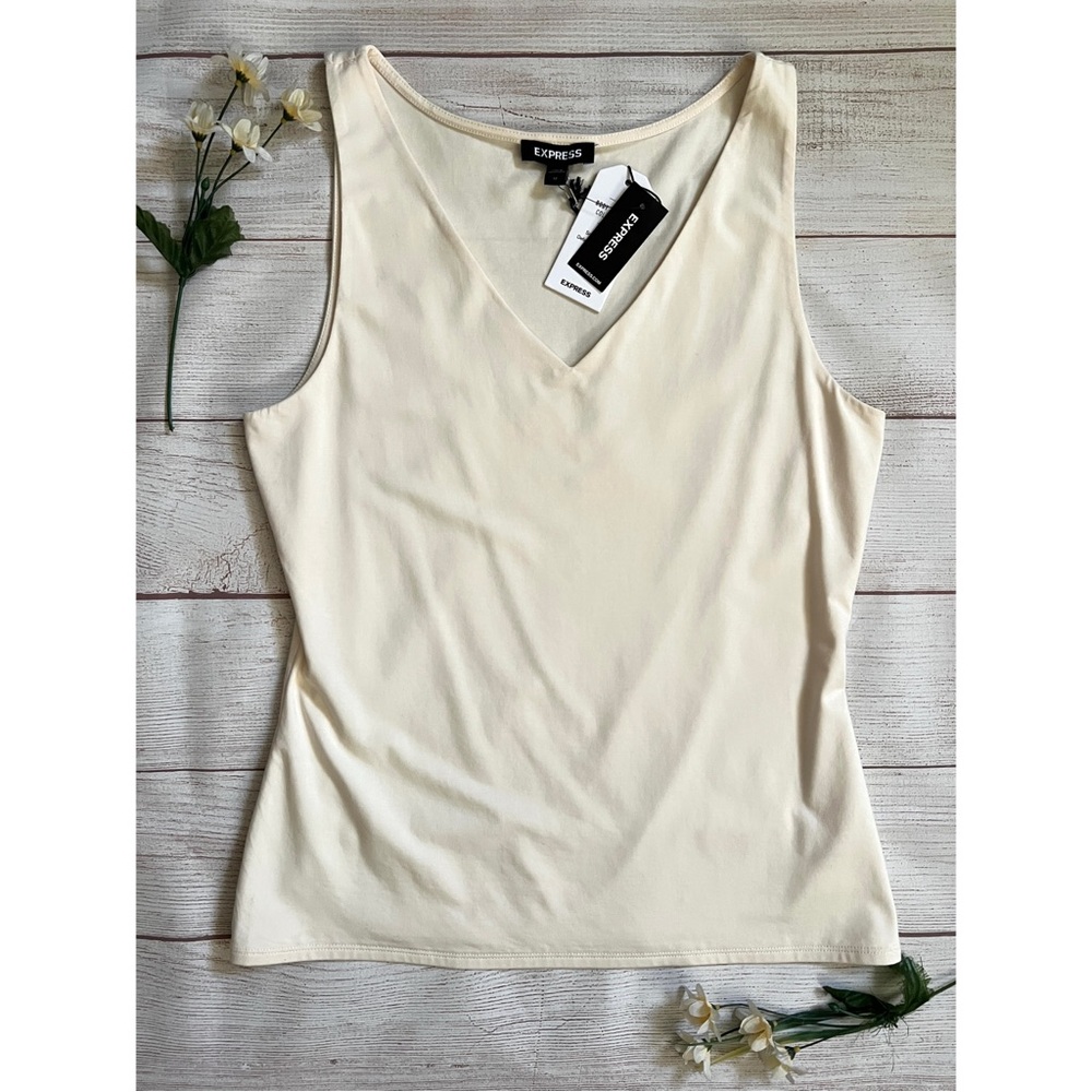 EXPRESS Body Contour V-Neck Sleeveless Top